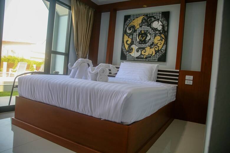 Hotel Cc Beach Resort
