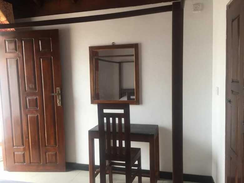 Hotel Beach Bay Arugambay