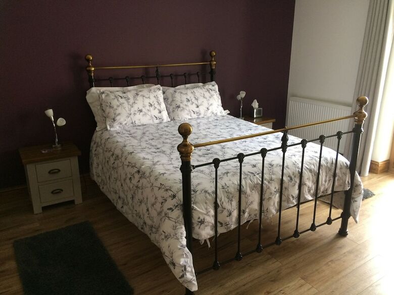 Grove Barn Bed And Breakfast