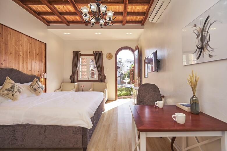Aparthotel Little Colmar Boutique Homestay