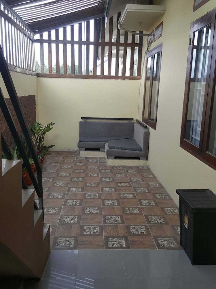 Villa Guest House Puri 3 Bedroom AC