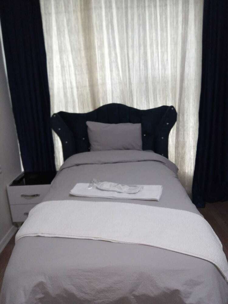 Emir Sultan Hotel