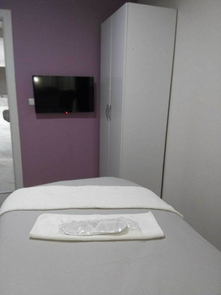 Emir Sultan Hotel