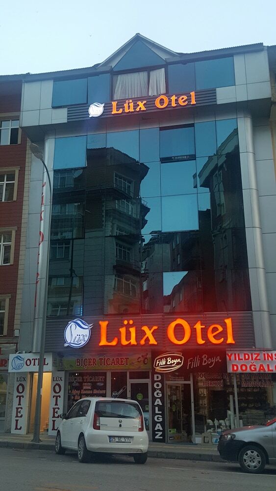 Hotel Lux Otel