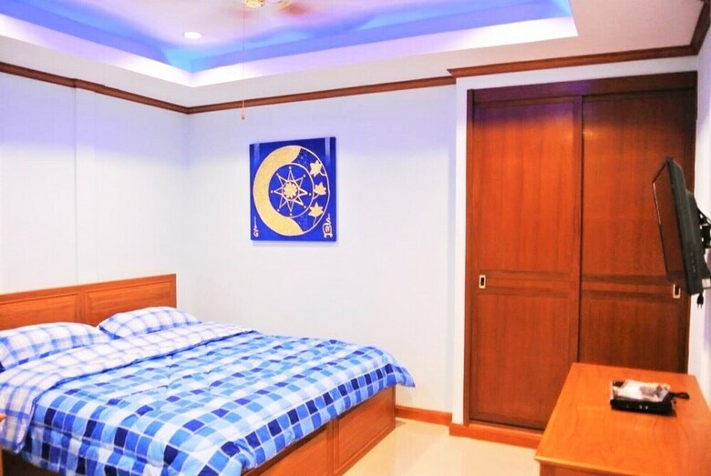 Apartamento 2 Bed Condo Baan Suan Lalana
