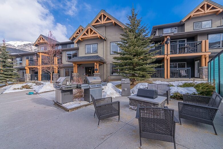 Copperstone Resort - Mountain View Suite
