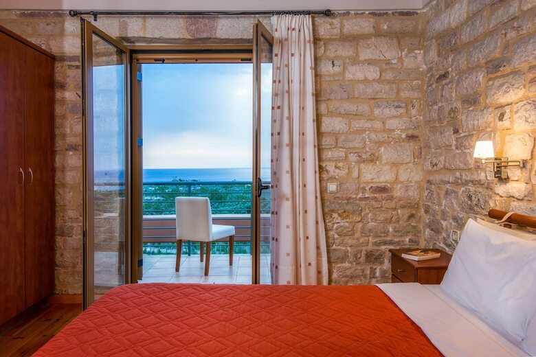 Enastron Villas