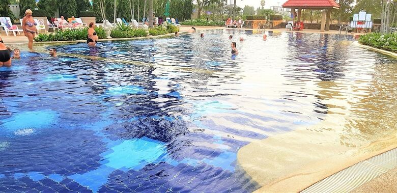 Apartamento Sea Views At Jomtien Beach