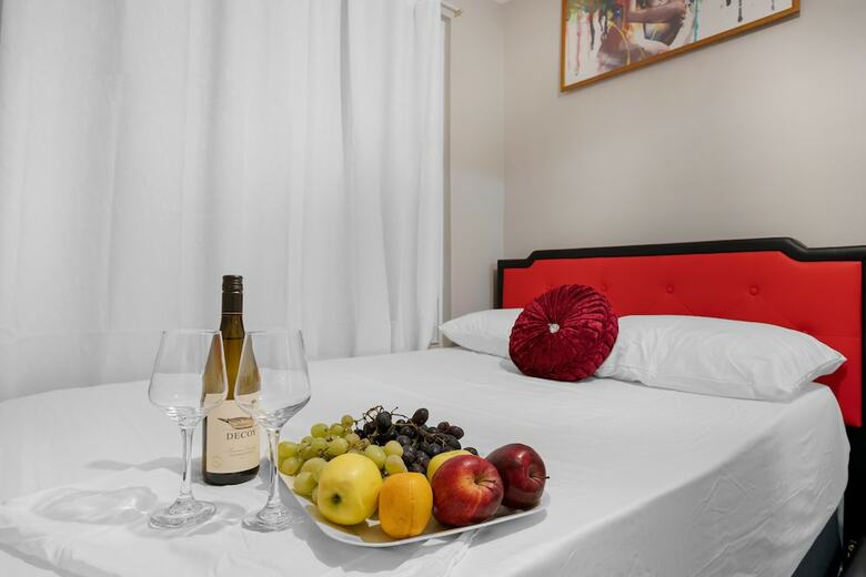 Emmanuel Luxury Living