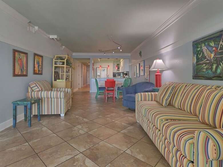 Castaways By Meyer Vacation Rentals