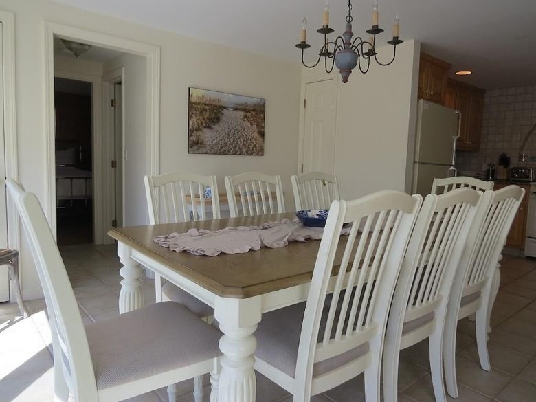 Hostal 10 Sea Mist Lane - Four Bedroom House