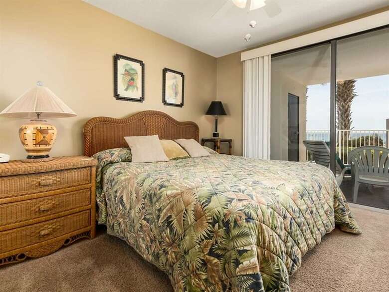 Pelican Pointe By Meyer Vacation Rentals