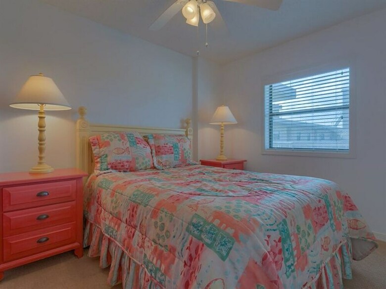 Seaside Beach & Racquet By Meyer Vacation Rentals