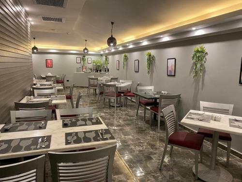The Karvin Hotel