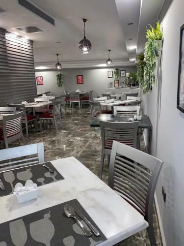 The Karvin Hotel