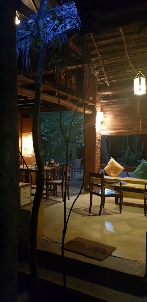 Hotel Knuckles View Bungalow