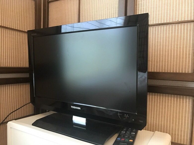 Local Hakozaki Apartment