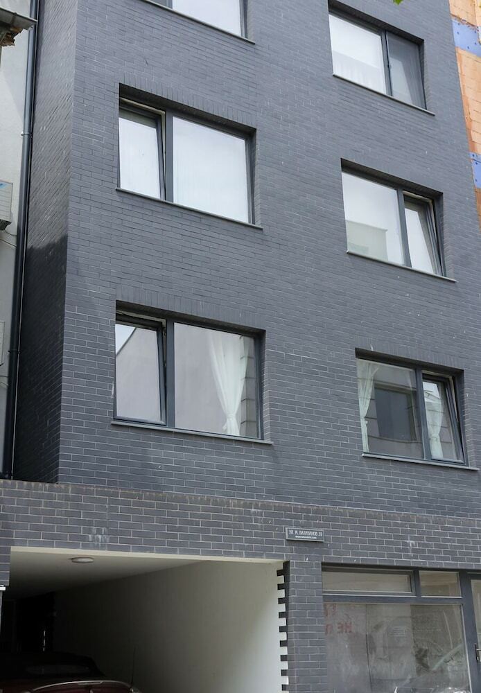 Fm Luxury 1-bdr Apartment - Stylish Retreat