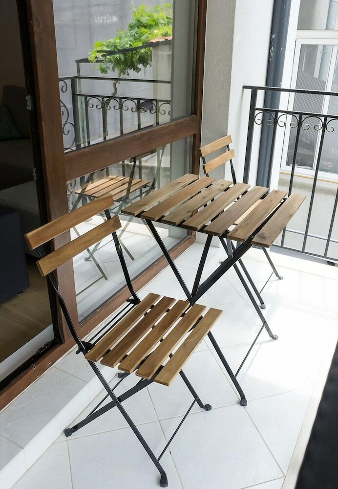 Fm Luxury 1-bdr Apartment - Stylish Retreat