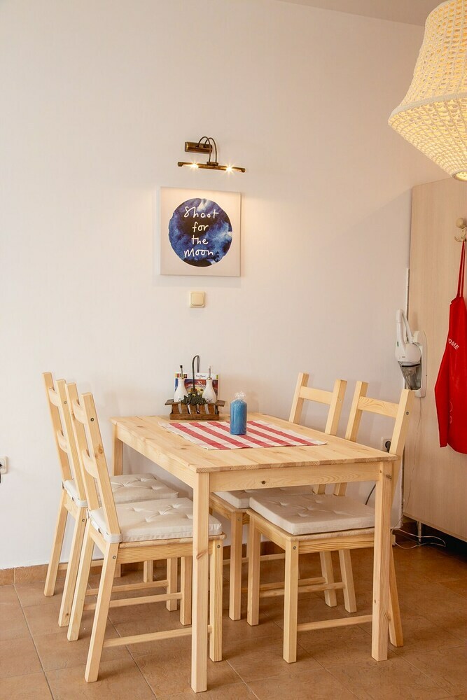 Fm Premium 1-bdr Apartment With Parking - Coral Joy