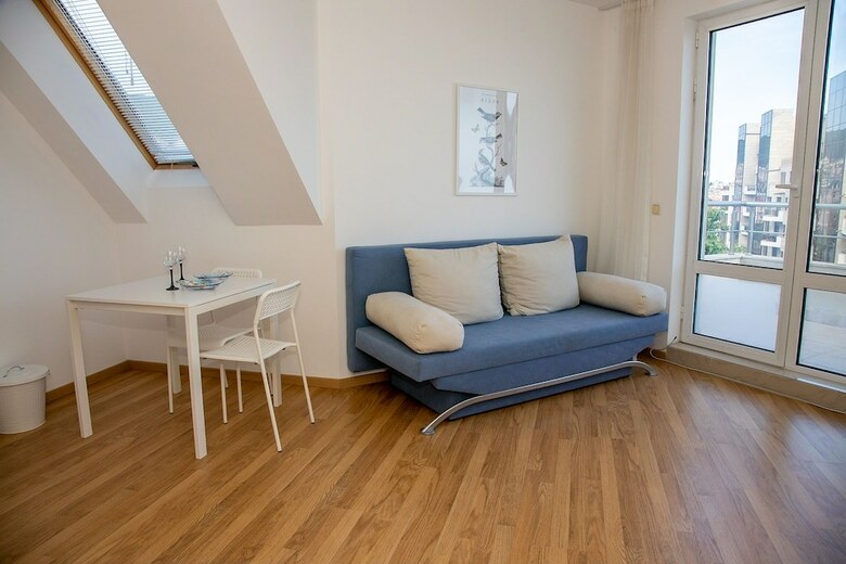 Fm Deluxe 1-bdr Apartment With Pool And Sea View