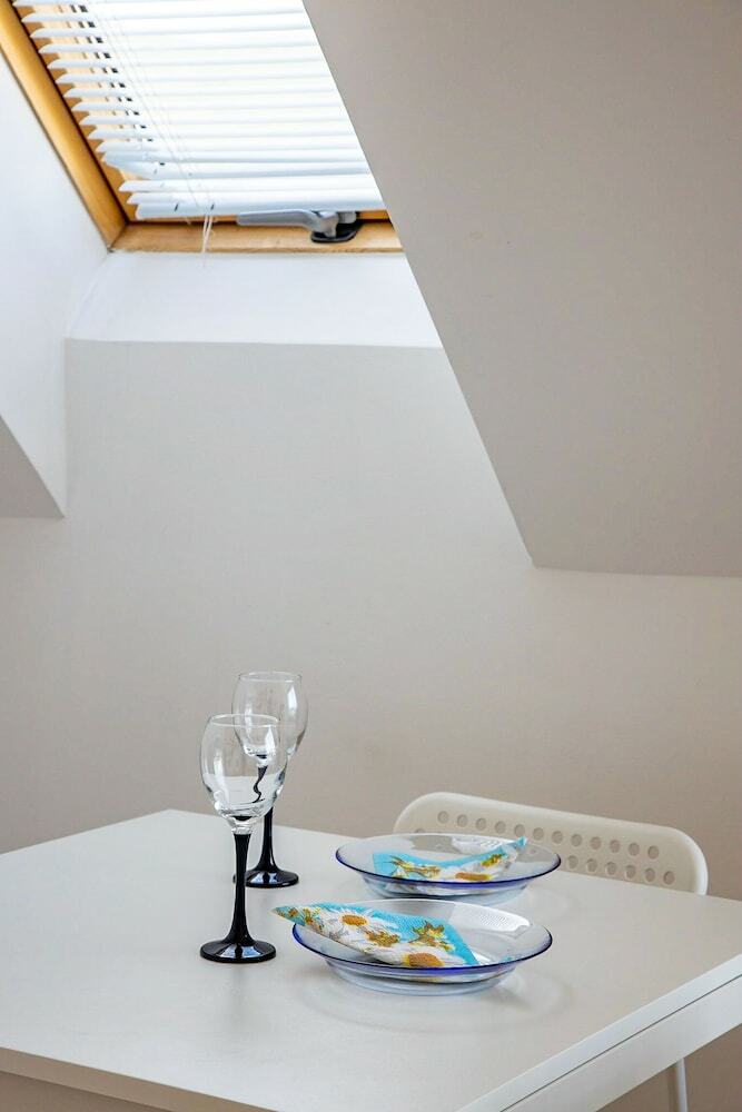 Fm Deluxe 1-bdr Apartment With Pool And Sea View