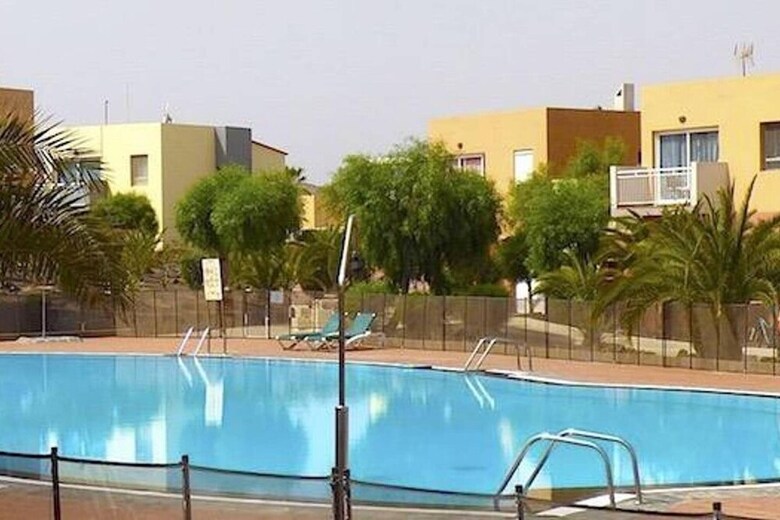 Apartment With 2 Bedrooms In Corralejo, With Wifi