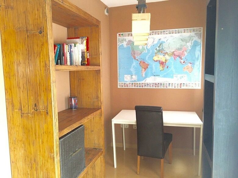 House Global 100