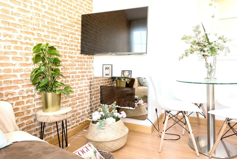 Apartment With 2 Bedrooms In Madrid, With Wifi