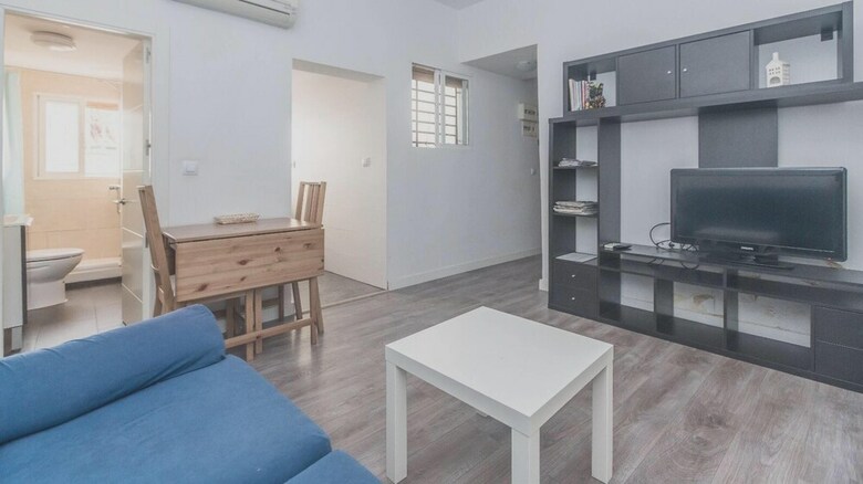 Apartment With One Bedroom In Madrid, With Wifi
