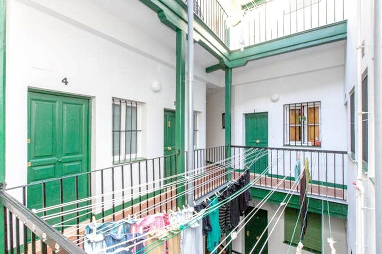 Apartment With 2 Bedrooms In Madrid, With Wifi