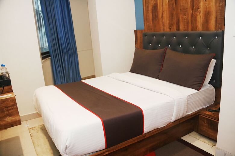 Hotel West Inn