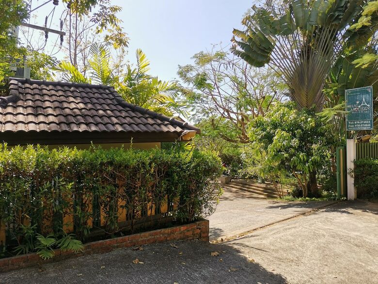 Hotel Thai Modern Resort & Spa