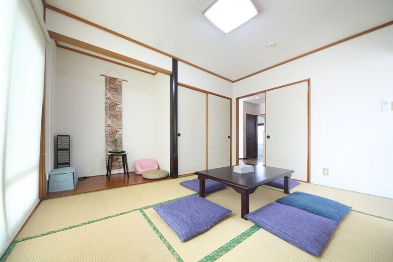 Yomitan Zakimi House