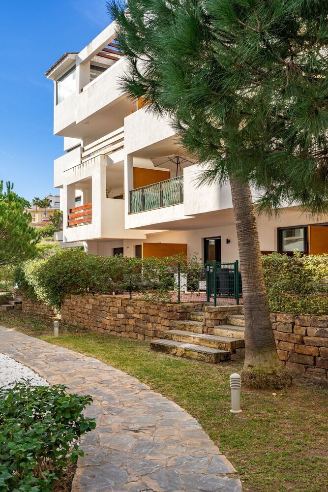 Lovely Apartment In Alamar Near The Beach Ref 108
