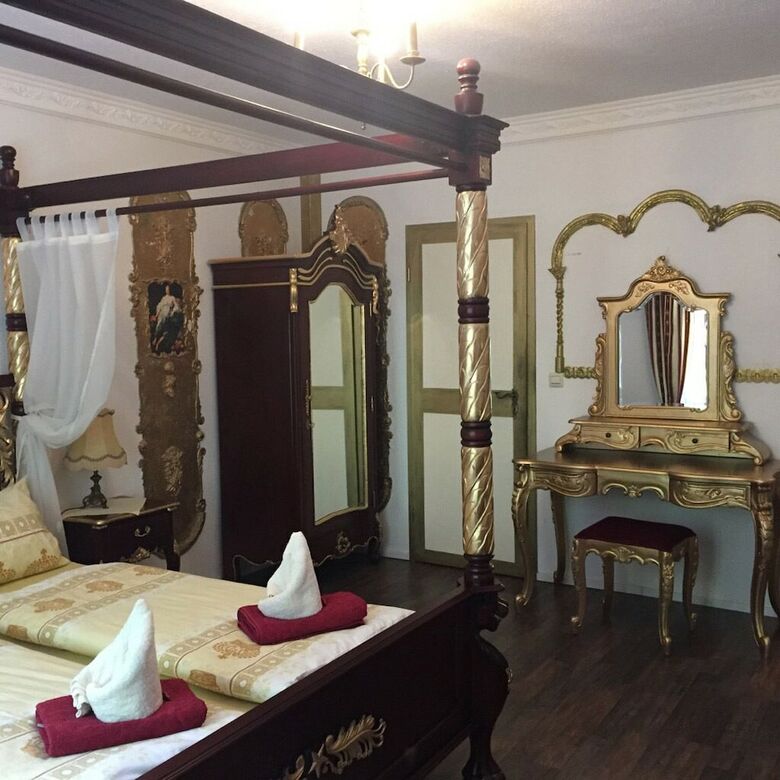 Hotel Koenigreich Romkerhall