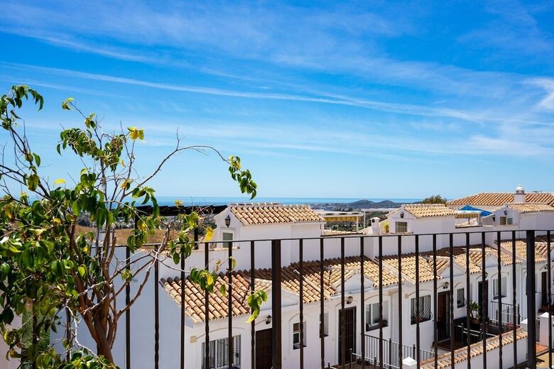 Family Apartment With Stunning Views In Mijas Ref 140