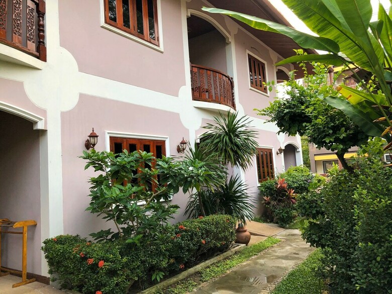 Hotel Ginis Beach Resort
