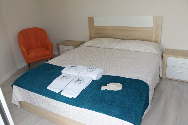 Hotel Furnaka Village Ecosurf
