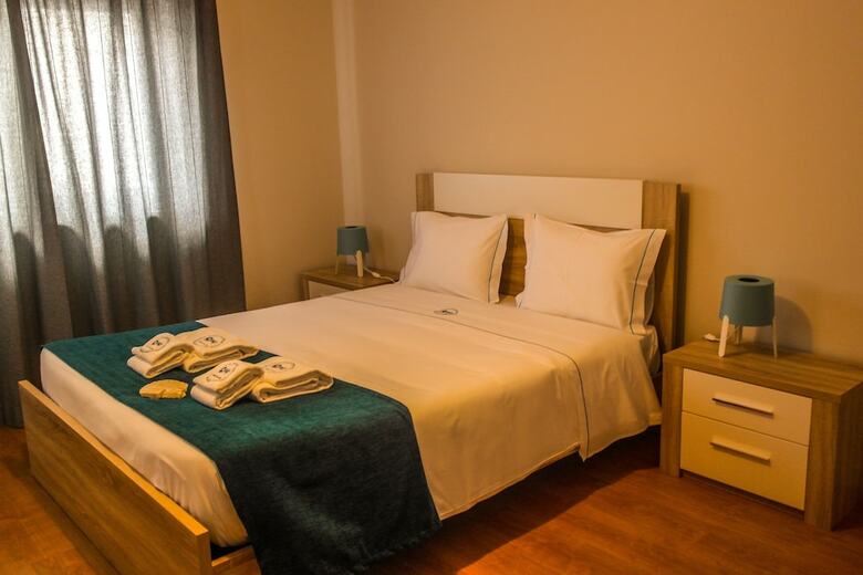 Hotel Furnaka Village Ecosurf