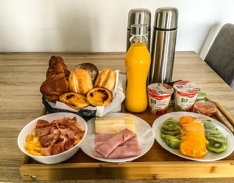 Hotel Furnaka Village Ecosurf