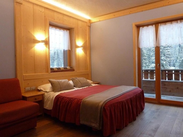 Hotel Chalet Lago Antorno