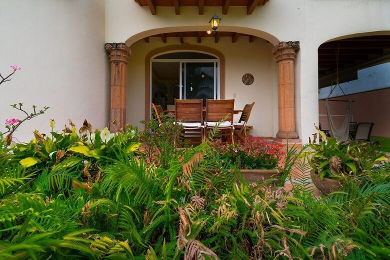 Villa Forget About Everything And Relax