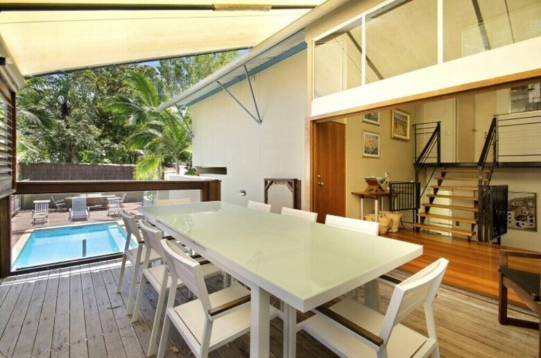 32 The Quarterdeck