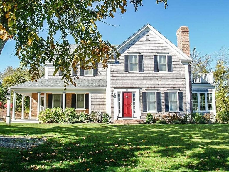 24 Wilderwood Lane - Five Bedroom House
