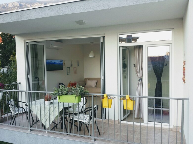 Apartamentos Guest House Djonovic