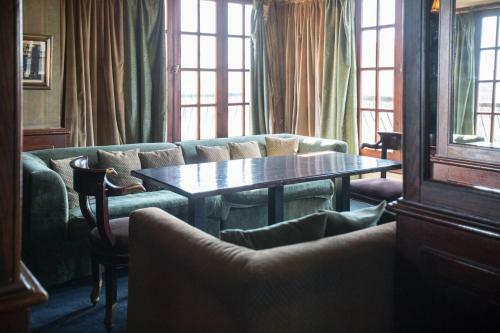Swiss Inn Hotel