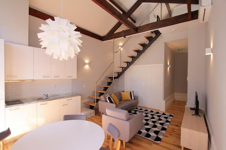 Apartamentos Duque De Loul�
