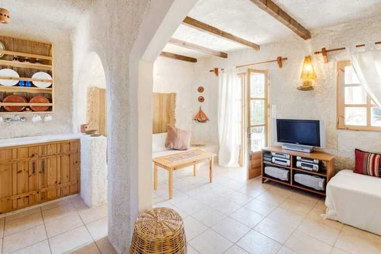 Hotel Mesodokia Homes