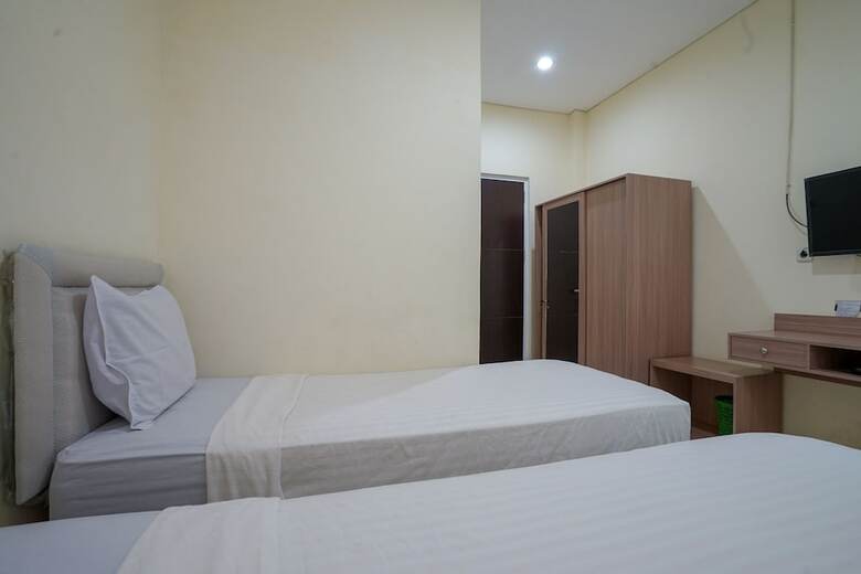 Hotel Oyo 2246 Kost 97 Syariah